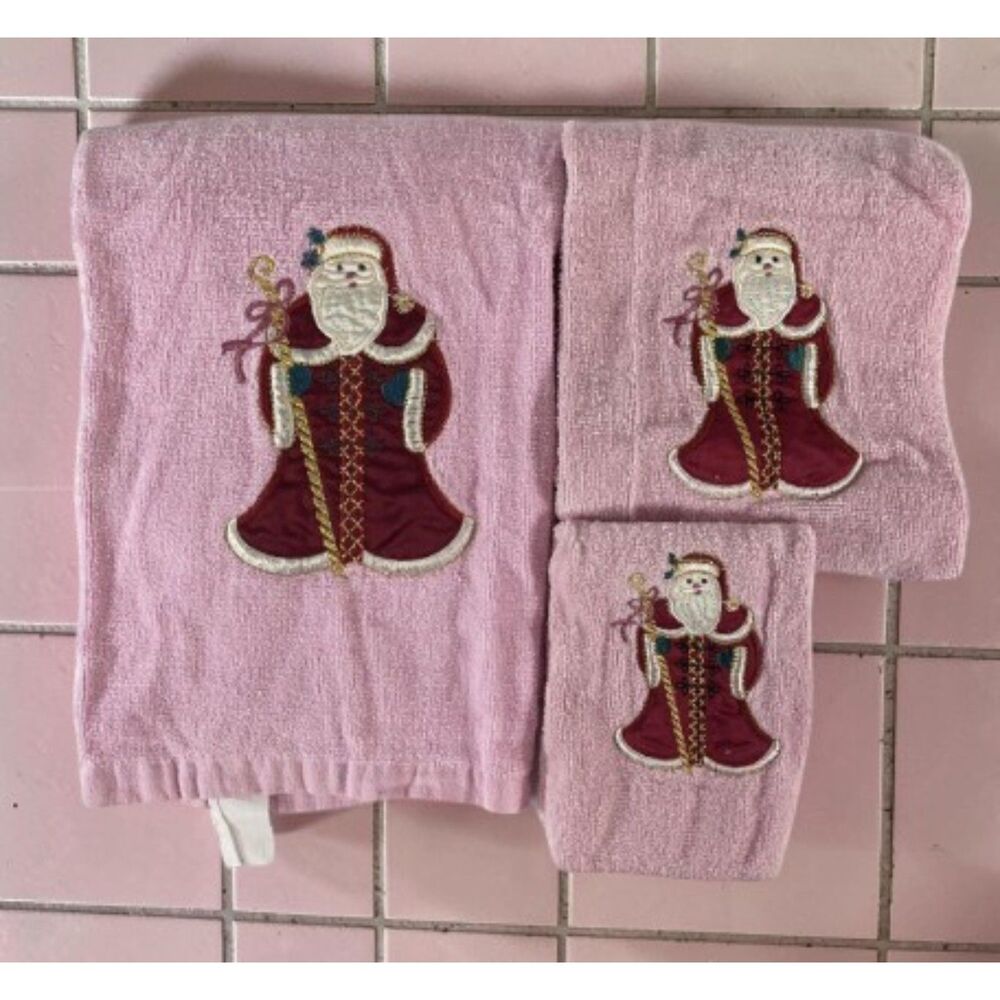 Vtg Christmas Santa Towels Pink Bath & Hand Towel & Washcloth Made In Thailand